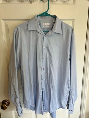 Calvin Klein Men's Pale Blue Dress Shirt